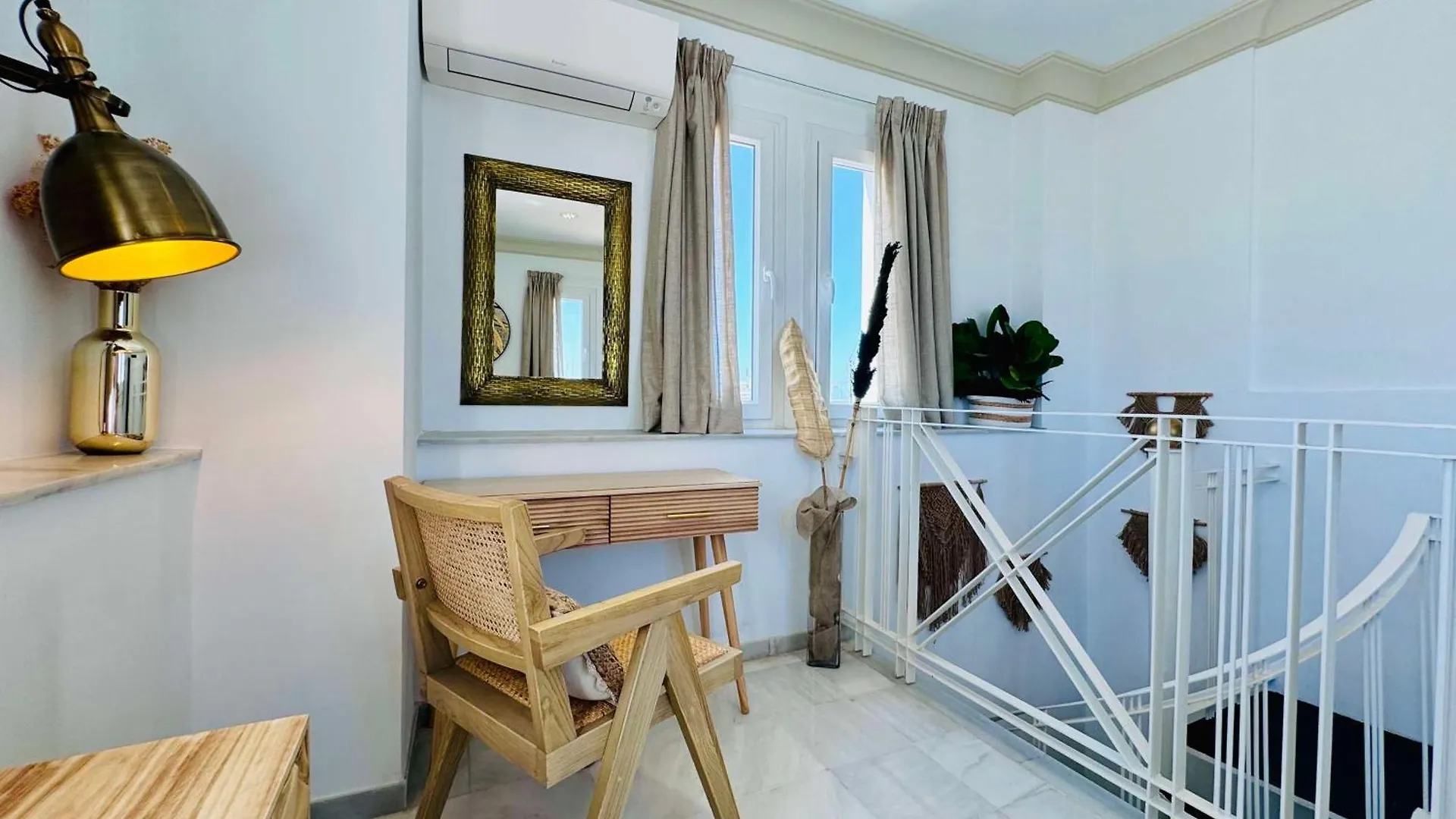Hotel Las Cortes De קדיז ספרד