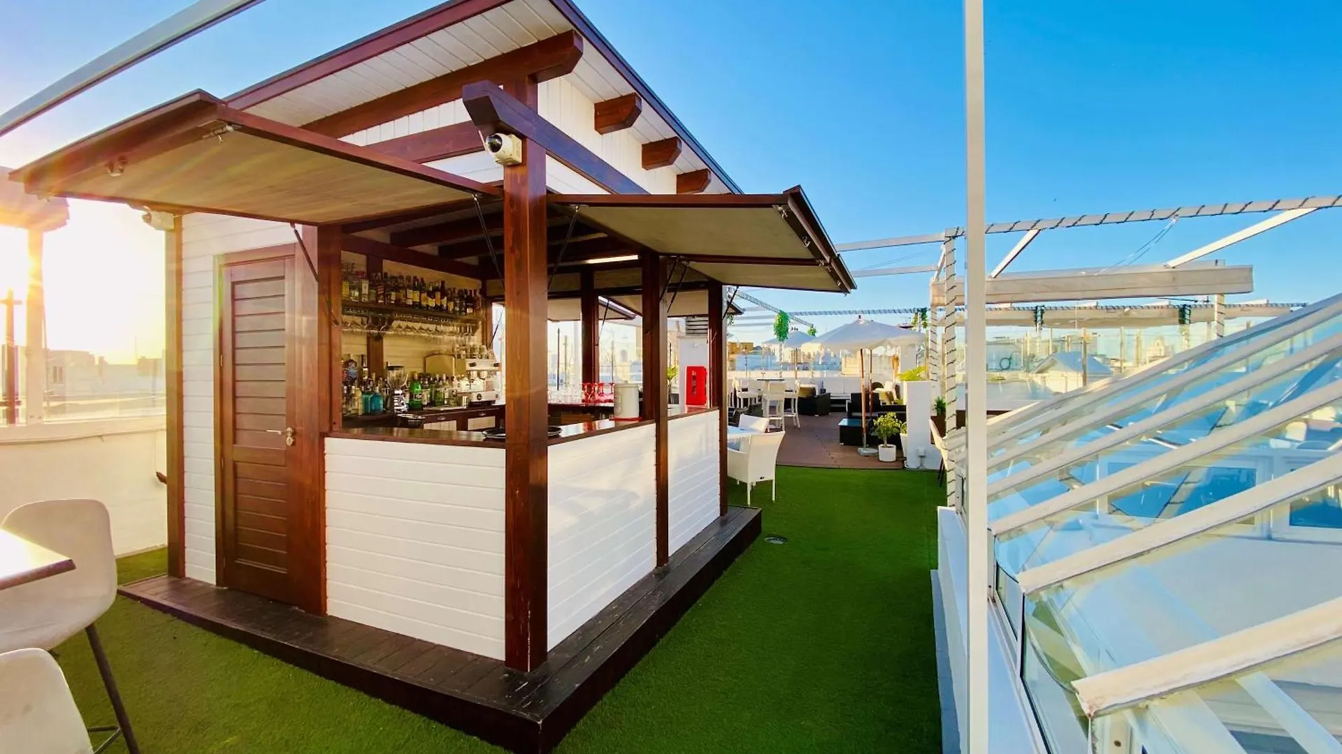 ***  Hotel Las Cortes De קדיז ספרד